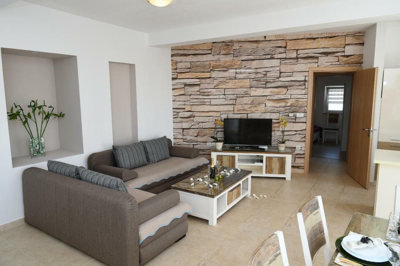 Apartment Libra With Sea View Opatija Eksteriør billede
